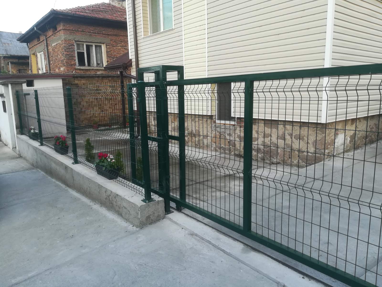 ПЛЪЗГАЩ ПОРТАЛ