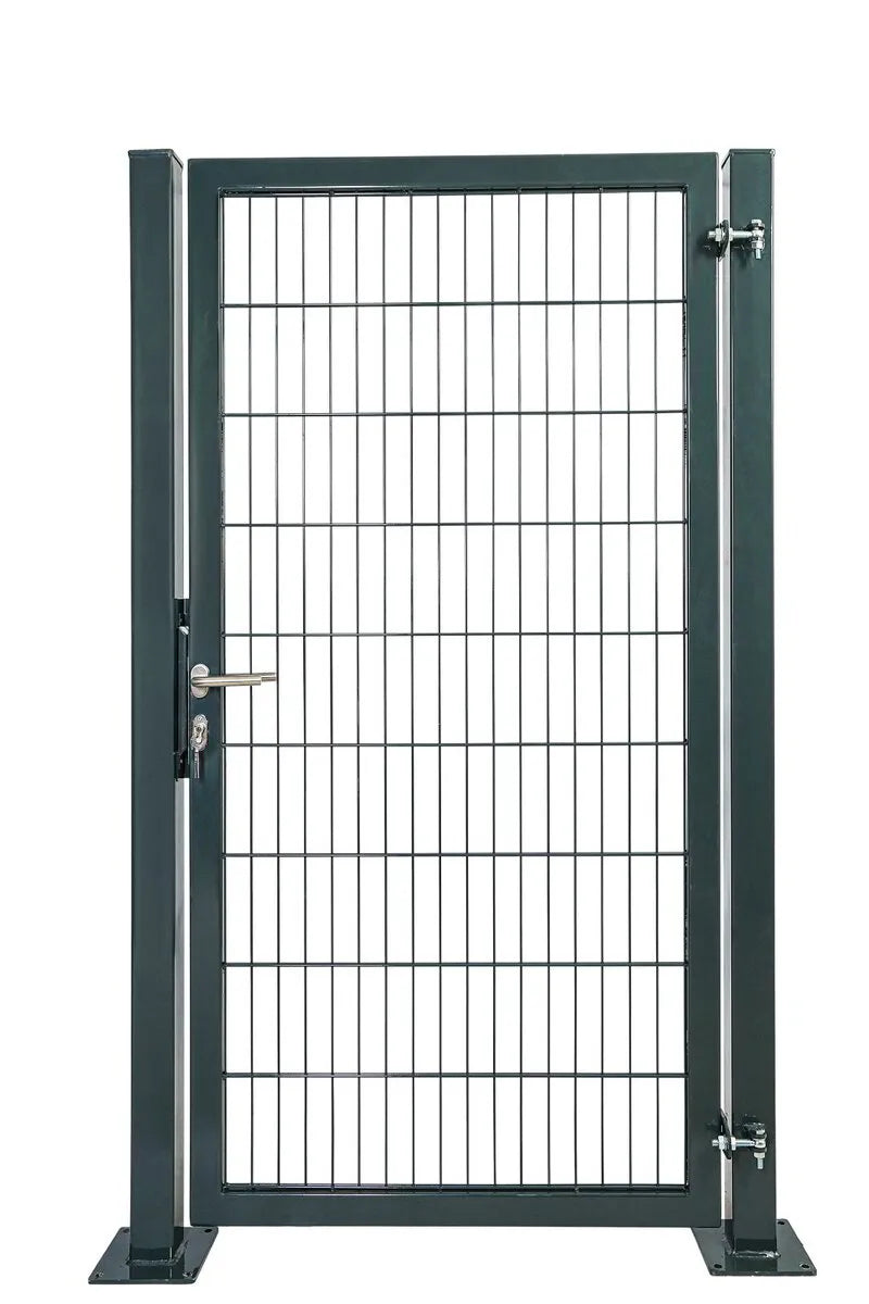 Дворни врати