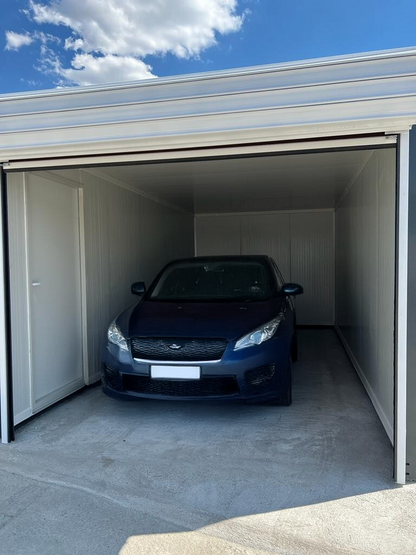 Сглобяем гаражен контейнер от термопанели - ГАРАЖ