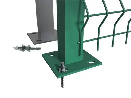 ОГРАДНИ КОЛОВЕ С ПЛАНКА