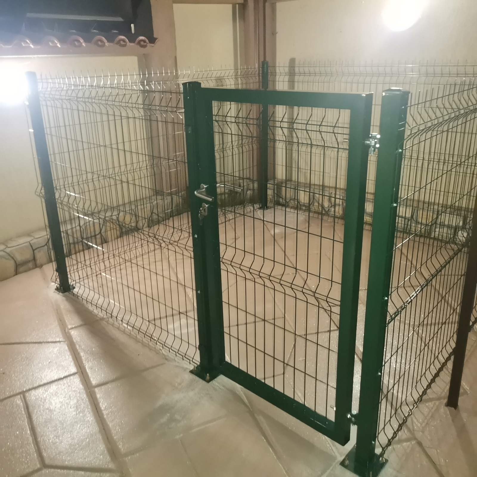 ДВОРНА ВРАТА 3D ДЕЛУКС - С БРАВА