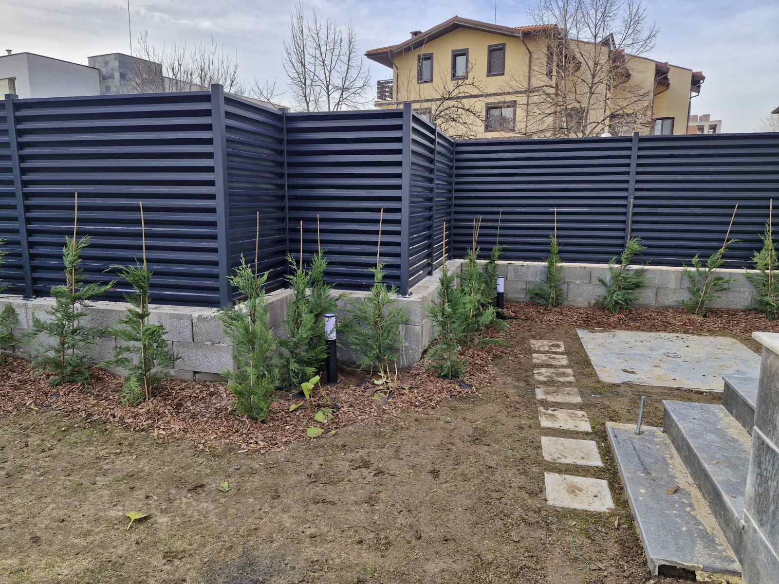 Ламелна ограда